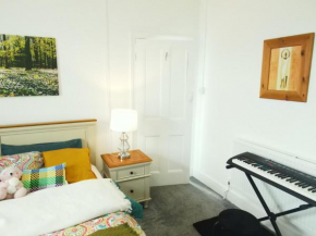 Service Accommodation 2 Bed Room apartment in Newport South Wales Near Celtic Manor ICC Wales